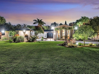 5360 Volunteer Rd, Southwest Ranches, FL 33330