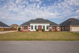310 S Fashion Blvd, Hahnville, LA 70057
