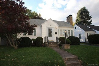 99 Whittington Rd, Rochester, NY 14609