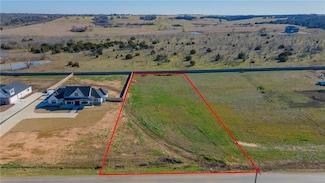240 Mockingbird Ln, Moody, TX 76557