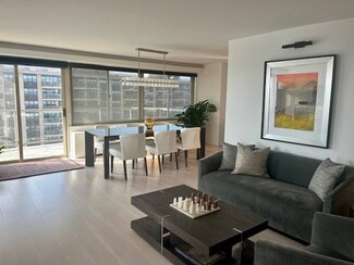 18-15 215th St Unit 4E, Flushing, NY 11360