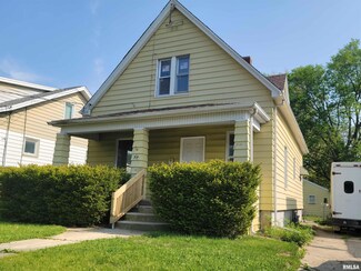 304 W Mcclure Ave, Peoria, IL 61604