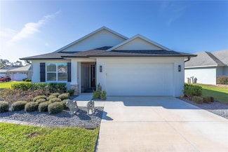 30501 Island Club Dr, Tavares, FL 32778