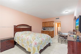 26 Diplomat Pkwy Unit 2356, Hallandale Beach, FL 33009