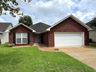 102 Canyon Ct, Midland City, AL 36350