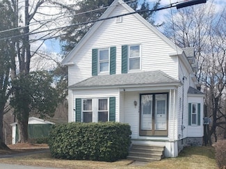 134 Lexington Ave, Lowell, MA 01854