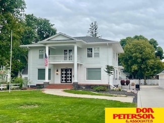 1638 N Nye Ave, Fremont, NE 68025