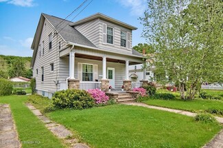 1133 Springbrook Ave, Moosic, PA 18507