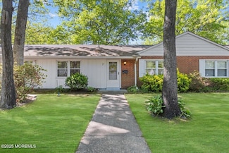 90C Buckingham Dr, Lakewood, NJ 08701