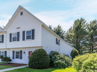 120 Southview Ln, Williston, VT 05495