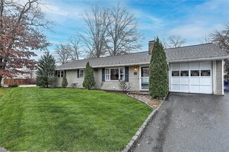 270 Church Ave, Warwick, RI 02889