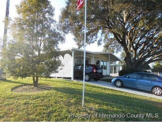 16175 Brookridge Blvd, Brooksville, FL 34613