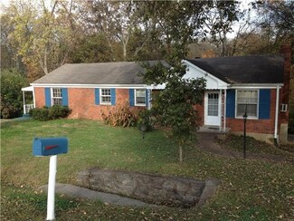 1911 Pinehurst Dr, Nashville, TN 37216