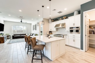 9509 S 39th Dr, Laveen, AZ 85339