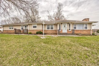 8507 E 87th St, Raytown, MO 64138