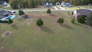 594 Double Eagle Dr, Summertown, TN 38483