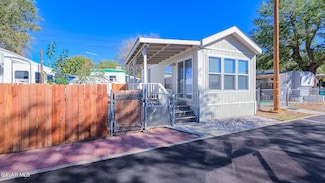 45446 7th St E Unit 17, Lancaster, CA 93535