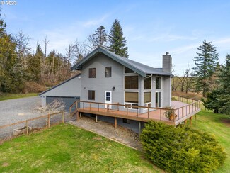 401 NE Lucas Rd, Troutdale, OR 97060