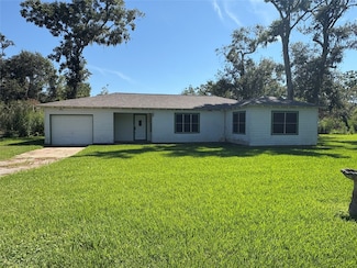3922 County Road 704, Brazoria, TX 77422