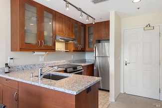 100 Thorndale Dr Unit 450, San Rafael, CA 94903
