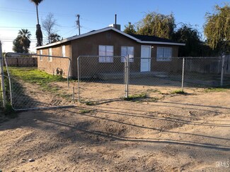 5416 Tamarack St, Bakersfield, CA 93307
