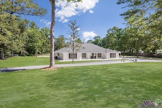 22883 Hoo Shoo Too Rd, Baton Rouge, LA 70817