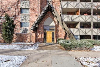 1243 Gaylord St Unit 302, Denver, CO 80206