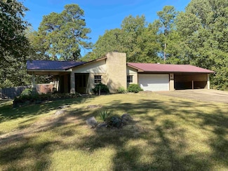217 Hall St, Mount Ida, AR 71957
