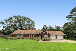3906 N Hills St, Meridian, MS 39305