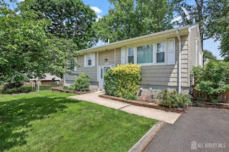 282 Crystal Ave, Woodbridge Township, NJ 07001