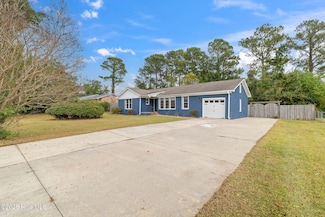 1206 Kings Grant Rd, Wilmington, NC 28405