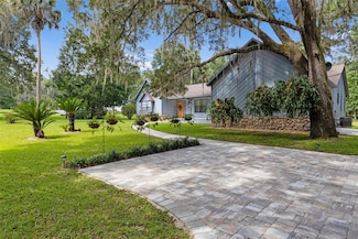 20800 11th St, Mc Intosh, FL 32664