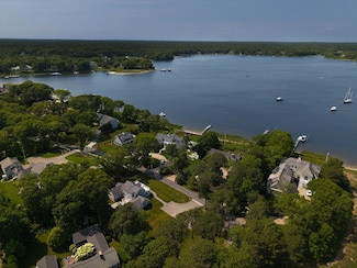47 Great Bay Rd, Osterville, MA 02655