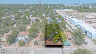 818 S 18th St, Abilene, TX 79602