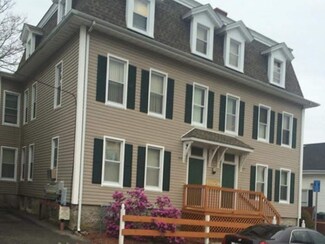 201 4th St, Fall River, MA 02721