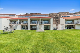8903 Crescent Bar Rd NW Unit 18, Quincy, WA 98848
