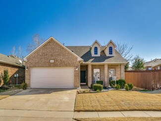 12836 Parkersburg Dr, Fort Worth, TX 76244