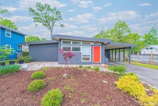 500 S Arbutus Dr, Bloomington, IN 47401