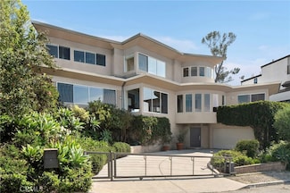 3858 Buena Park Dr, Studio City, CA 91604