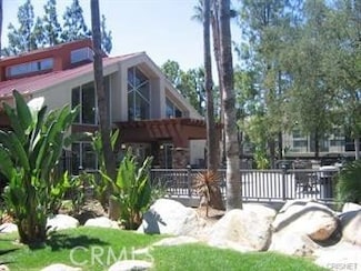 5515 Canoga Ave Unit 108, Woodland Hills, CA 91367