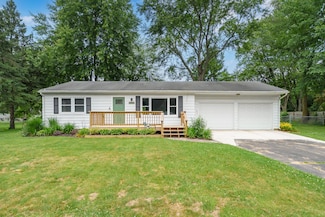 207 Walker Dr, Battle Creek, MI 49017