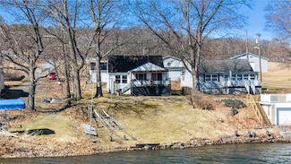 4208 Shorewood Dr, Hammondsport, NY 14840