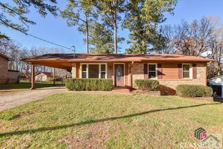 611 Piedmont Rd, Hull, GA 30646