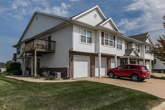 4604 1st Ave NW Unit C, Cedar Rapids, IA 52405