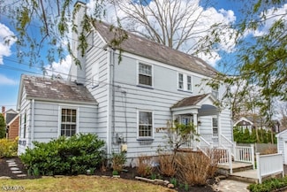 537 Summit Ave, Maplewood, NJ 07040