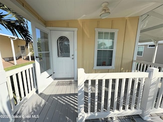 516 Norwich Ln, Melbourne Beach, FL 32951