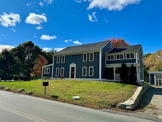 207 Wheeler St Unit 1, Methuen, MA 01844