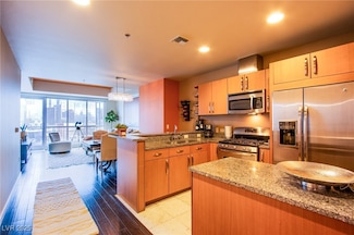 4525 Dean Martin Dr Unit 1103, Las Vegas, NV 89103