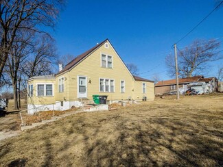 4370 NW 4th St, Des Moines, IA 50313