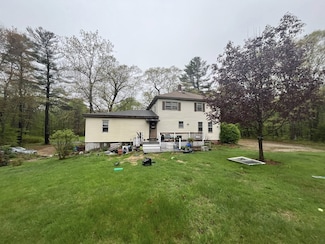 74 Clark St, Rochdale, MA 01542